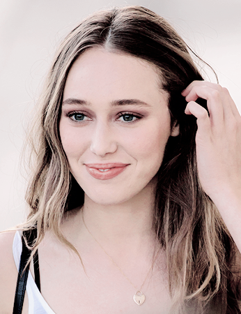 Alycia debnam carey