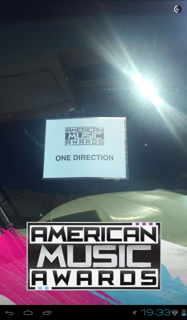 1DInfectionArg_'s tweet photo. #1D snapchat! Ready for the #AMAs :) #AMAs1D 

#MTVStars One Direction https://t.co/O112mhEZ7g