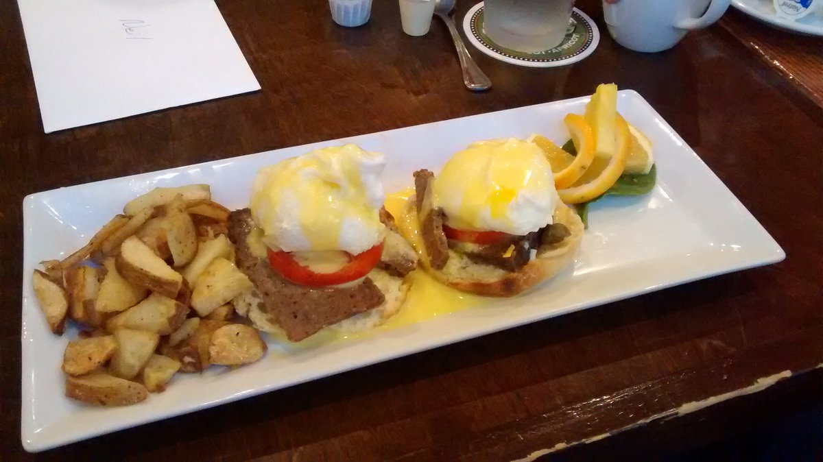 Donair Eggs Benedict at Foggy Goggle... Birthday brunch in style !!!