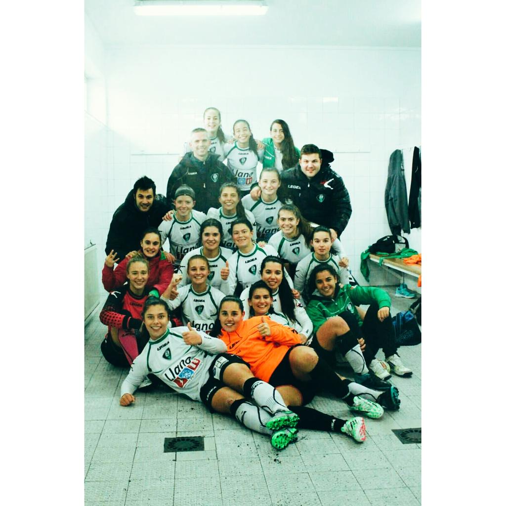 mariacienfu1's tweet photo. Victoria importantisima ante un rival directo!!Que esto no pare guajas!!  #finaltrasfinal #OMB 💚⚫ https://t.co/mlJX4tAEXU