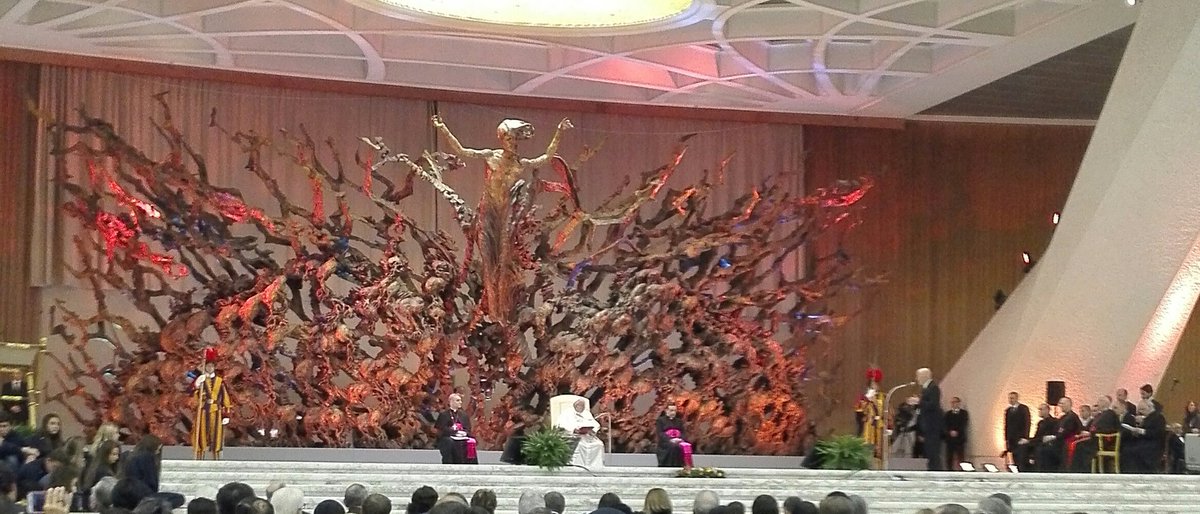 CMariaReina's tweet image. Semana de pensar,imaginar,hacer y COMPARTIR. @hijasdejesus_es @vivirfi @InnovacionECM #SiempreMasFI @VatiEducatio