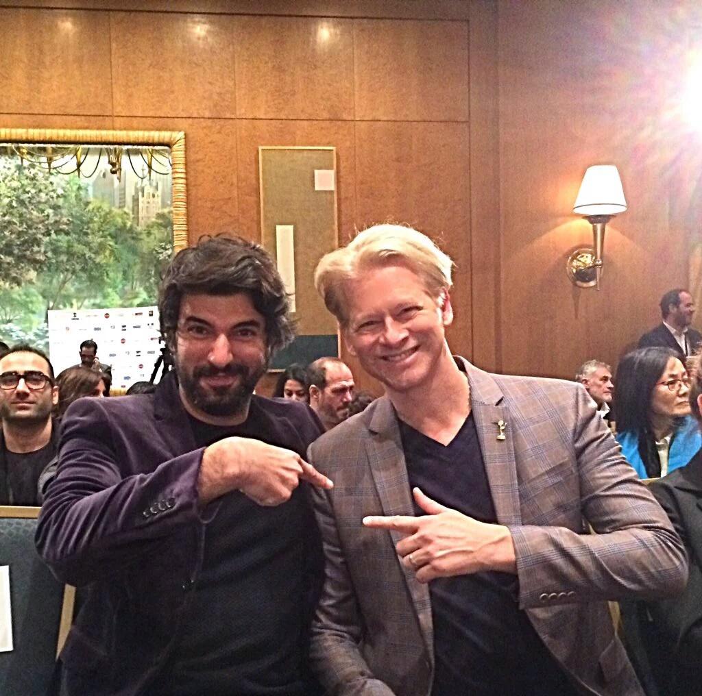 spain_granada's tweet photo. Here's my first tweet; My dream came true.
@Artistanbul1 @iemmys @Mcoltro @DrBassemYoussef
#EnginAkyürek #iemmys https://t.co/uplD5t43Zz