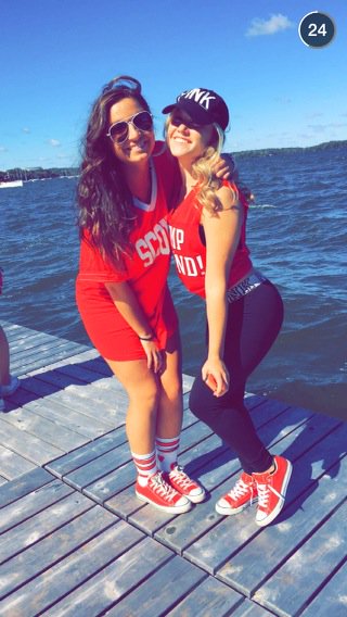 armstrong_randi's tweet photo. One year ago today we were officially accepted to this wonderful school. #24thInTheWorld #BadgersForLife https://t.co/Gi8EVowktz