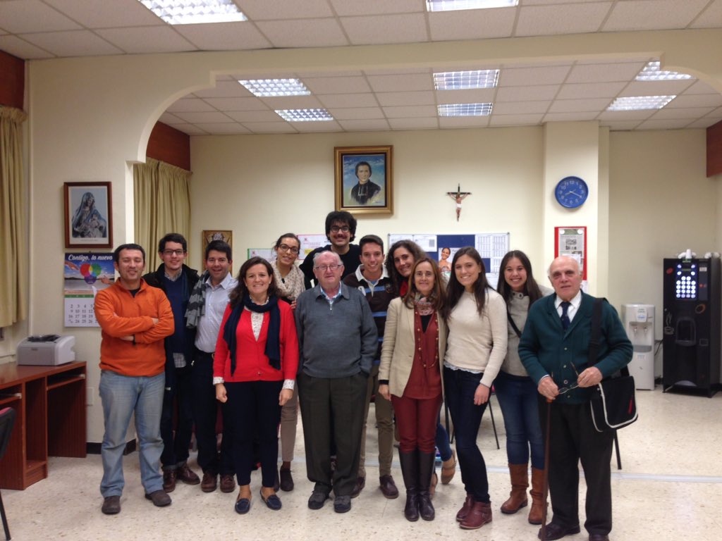 javiviflo's tweet photo. #com58 y #fraternidadVDV en encuentro en @MaristasMalaga @MaristasMedit @GVXMalaga @GVXMediterranea https://t.co/1ayuoowQMC