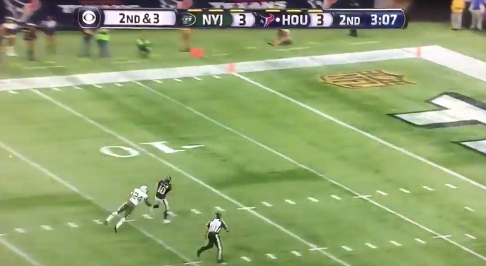 brgridiron's tweet photo. VIDEO: DeAndre Hopkins is tearing up Revis island, catches 61-yard TD https://t.co/4tF3u91LLk https://t.co/uX3HXGUicU