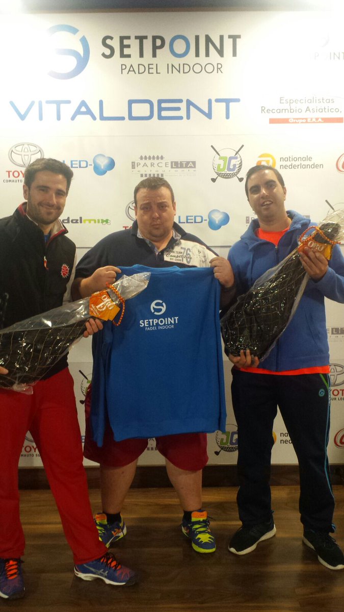 7onfire's tweet photo. Gracias a los amigos de @setpointgetafe por este torneo tan divertido. Nos vemos por el club https://t.co/Sp99n6pCYI