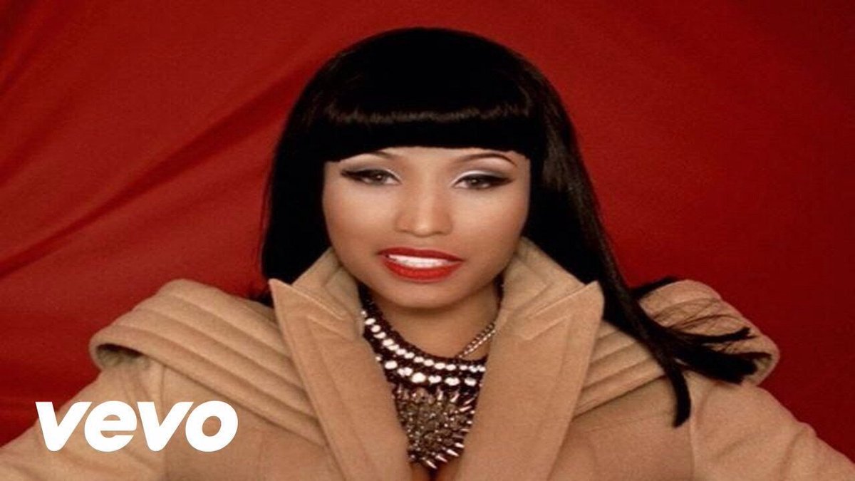 JamesFrancoCF's tweet photo. Acaba de sair o vídeo de "Your Love" da rapper Nicki Minaj,veja https://t.co/6iYbJQv9rP https://t.co/db4DjwhWZB