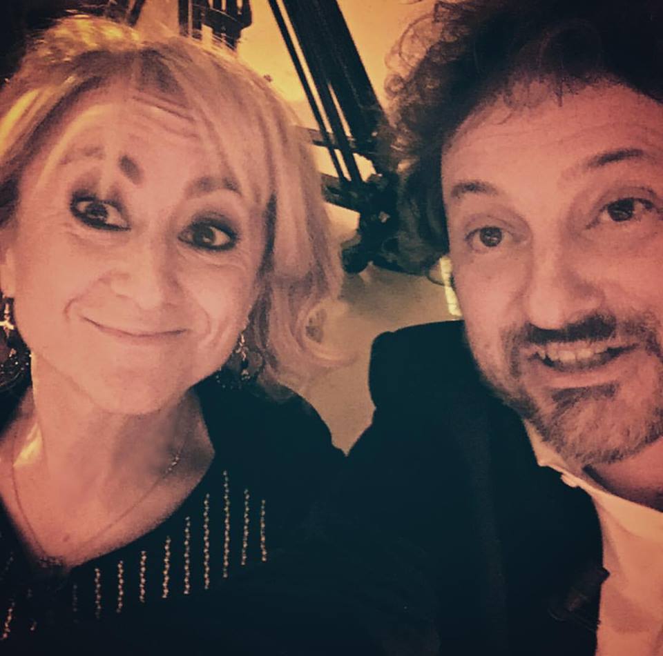 lucianinalitti's tweet photo. Il grande artista @leonardopieracc quello stagionato che piace #supersingle #insaldo @chetempochefa #dietrolequinte https://t.co/1MFXoH9LdY