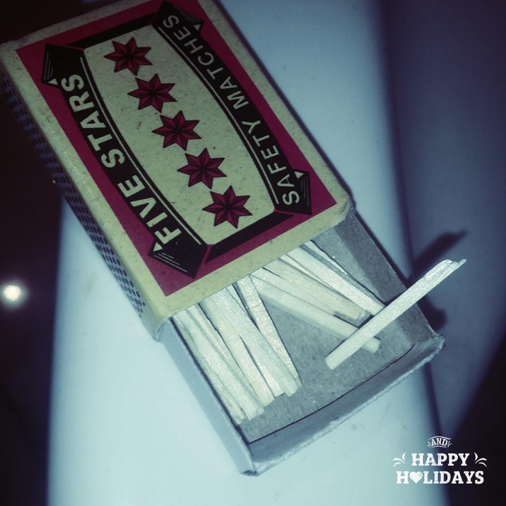 FadyMSawy's tweet photo. بفتح علبة الكبريت لقيت فيها عود كبريت مكسور
لو بتحب ربنا اضغط إعجاب و انشرها لو معملتش كده اعرف ان الشيطان منعك :) https://t.co/dOl361ubF2