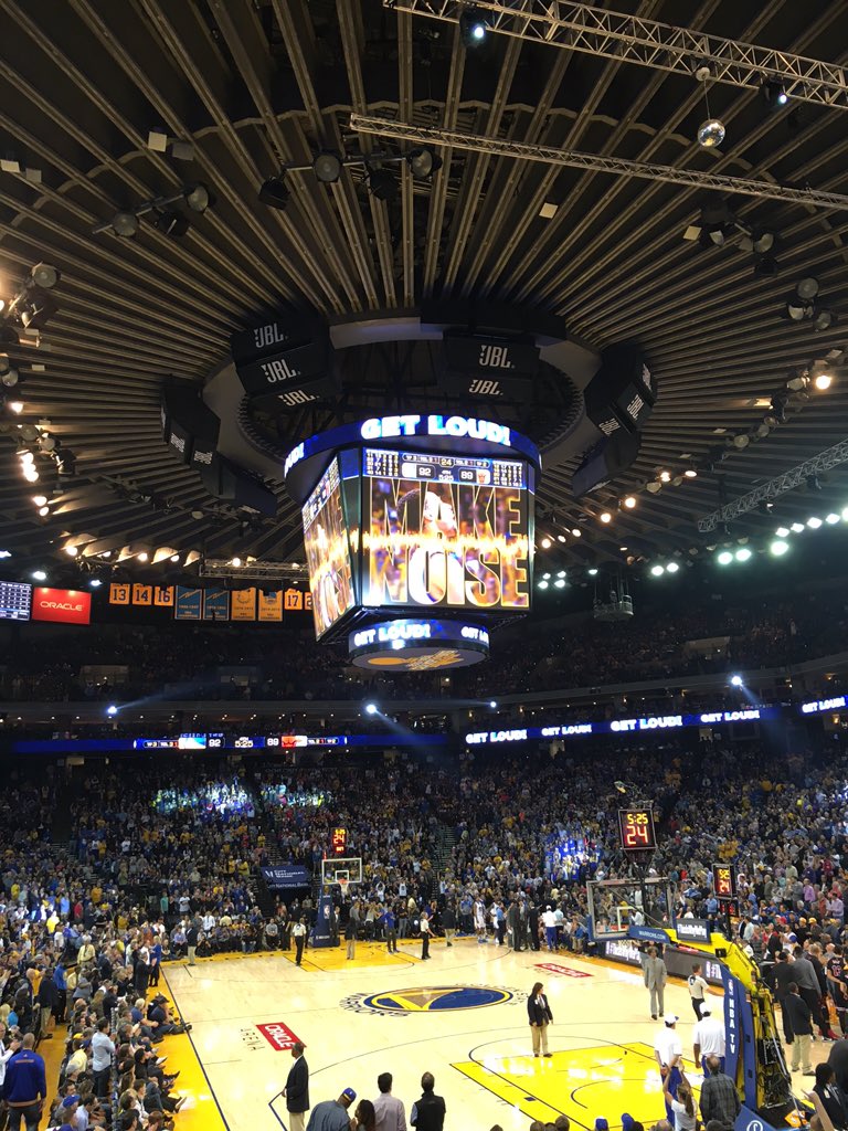 OldGuyVince's tweet photo. Football then @warriors with @ROSGO21 on the sideline then @WalkingDead_AMC.Sunday is my day. #townbiz #vmasecurity https://t.co/ByjcgeUrhb
