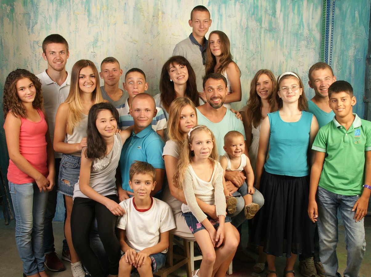 Лилит Горелова многодетная мать