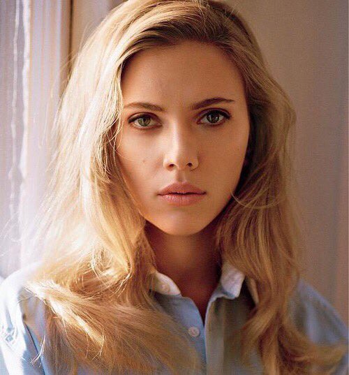Happy birthday to the beautiful, talented and perfect Scarlett Johansson 