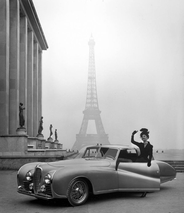 historypicold's tweet photo. #ParisIsLife https://t.co/p9QejgynQ0