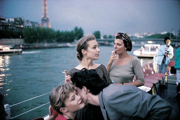 historypicold's tweet photo. #ParisIsLife https://t.co/p9QejgynQ0