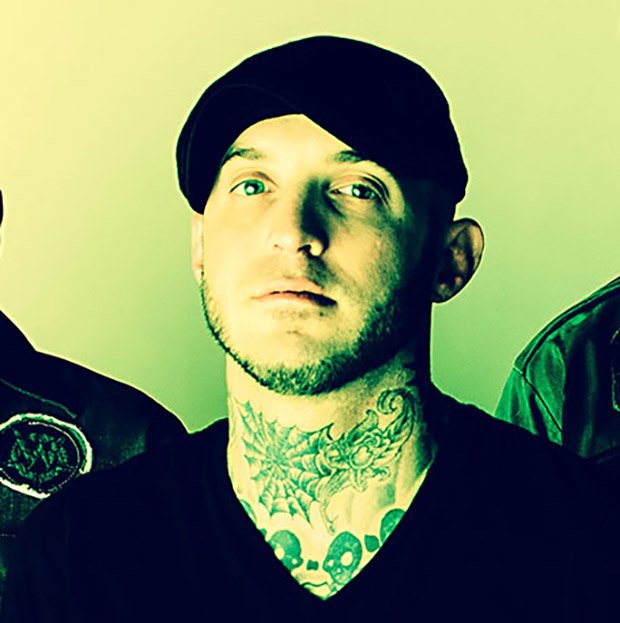 v13media's tweet image. Candid #interview w/ Audio w/ lead singer Josh Brown of @eOneHeavy #rockers @fulldeviljacket puregrainaudio.com/interviews/int…