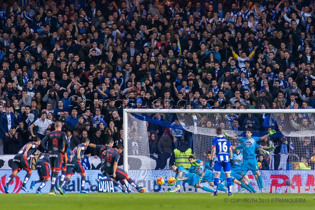 SomosDepor's tweet photo. Secuencia de la parada de Poroto Lux #ONosoDerbi 

Foto: @FranqPhoto 

¡IMPRESIONANTE! https://t.co/3oz51aHcl8