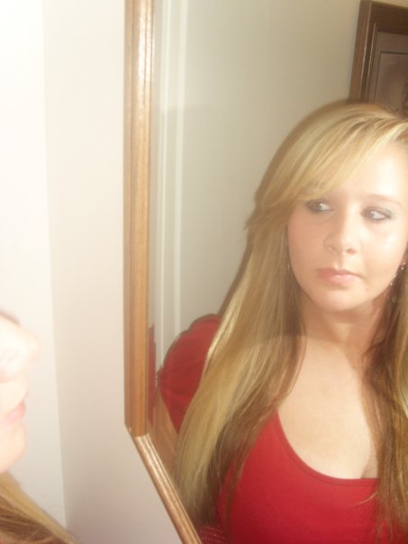 omg I found this really old picture of me... o.O I think I was 15 maybe? weird. https://t.co/jOUnNeX<a href="/tag/throwbackthursday"class="tags"><span>#throwbackthursday</span></a>