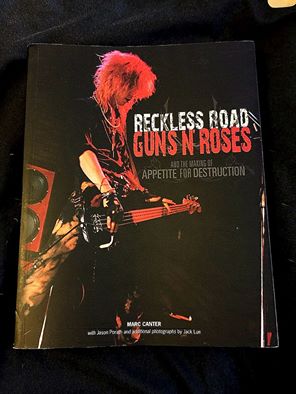 DuffMckaganArg's tweet photo. #Recklessroad @DuffMcKagan cover!! https://t.co/eKRupA0Wdi