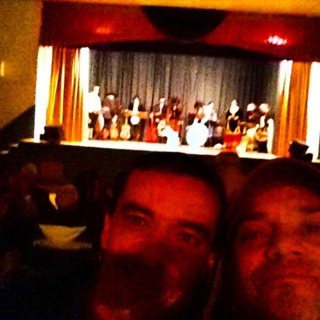 Fiesta nocturna IV <a href="/Festivalciervo/">Festival del ciervo</a> risas  bailes tradicionales #navalucillos @JIgnacioVega_ <a href="/visitcabaneros/">P.N. de Cabañeros</a> <a href="/Ecoru3/">Elena</a>