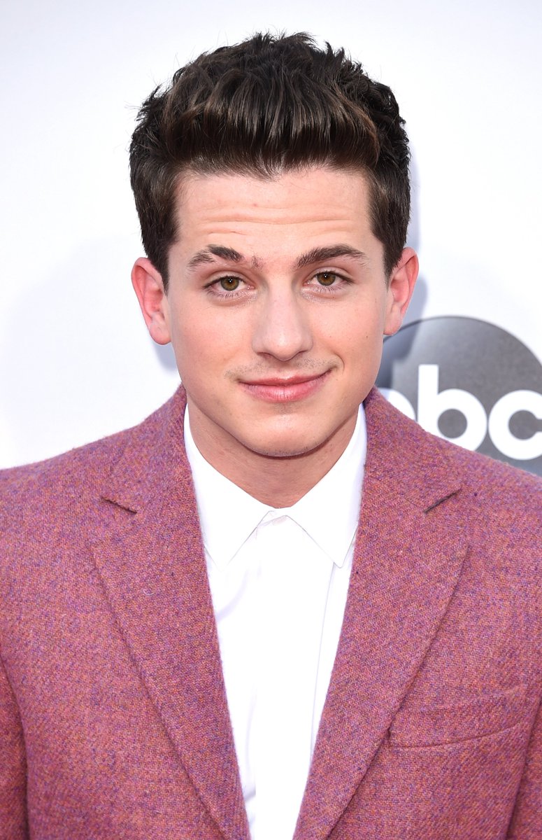 AMAs's tweet photo. 😍😍😍😍😍😍

How CUTE does @charlieputh look?! #AMAs https://t.co/axQ8ubgSti