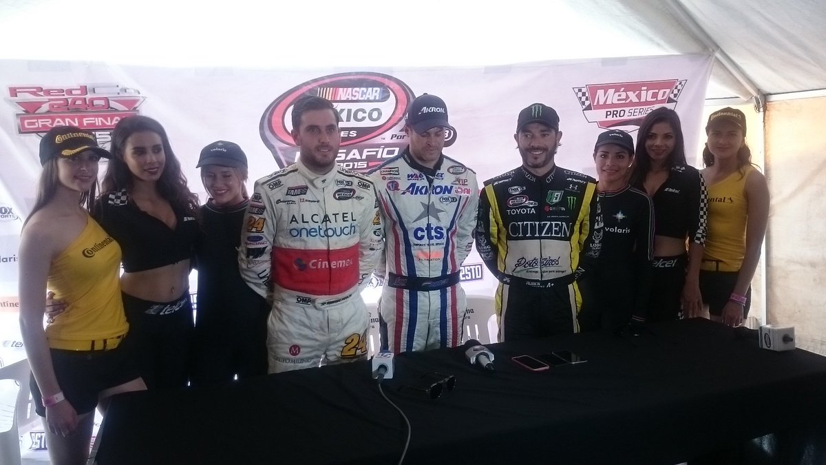 EscuderiaTame's tweet photo. La Escudería @alcatel1touchmx / @Cinemex cierra con Top 3 en la #RedCo240 y 3er lugar del campeonato Felicidades https://t.co/DUwmBnWyxh