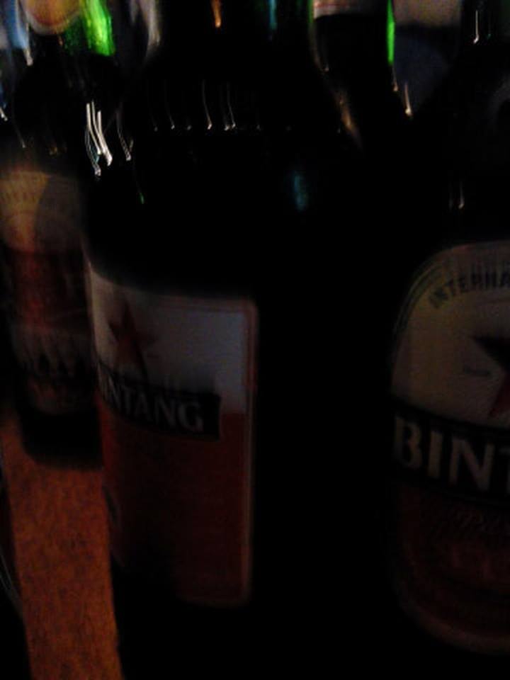 irvandinar_'s tweet photo. drink your cold beer responsibly #latepost #ribsiit #yojne #setyourlimit #niaattt https://t.co/oIVGtRC9Hh
