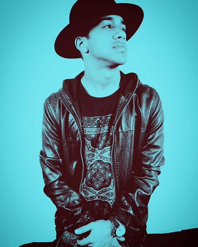 MIGUELITOMTOFan's tweet photo. Como están Herederas ✌🏻️❤️ #MTOHQx https://t.co/419QekSYki