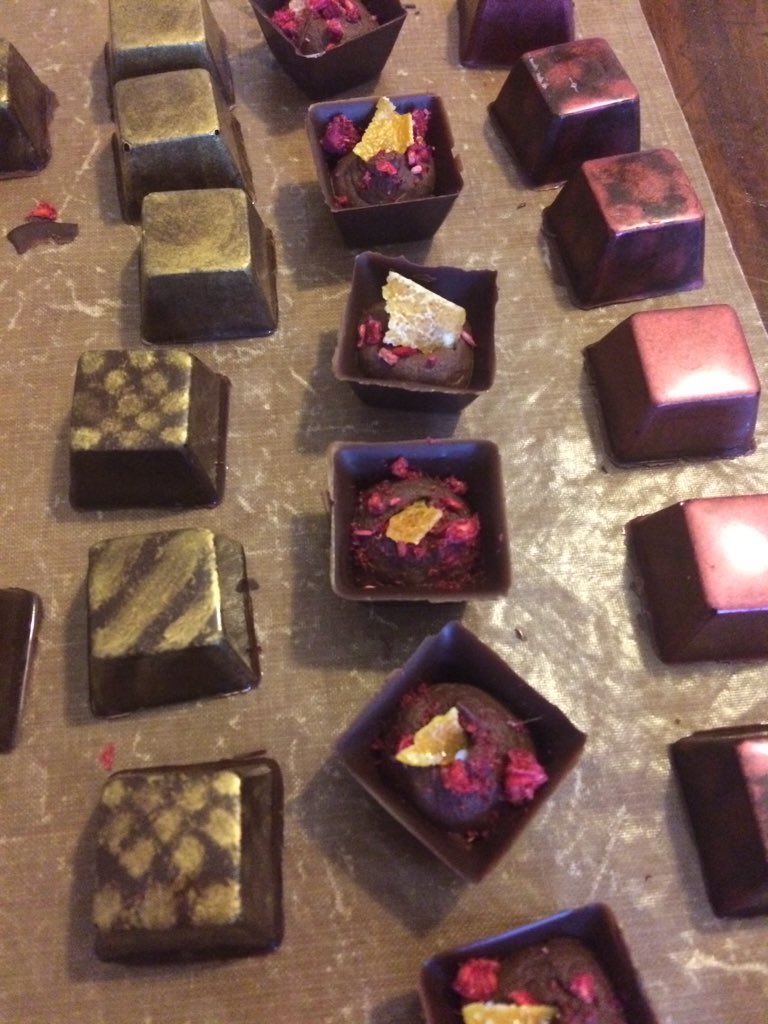 CorbettChocs's tweet photo. Creations of the latest chocolatier students on our Introduction to Chocolate course. Amazing effort! https://t.co/7ZXVF1dQjv