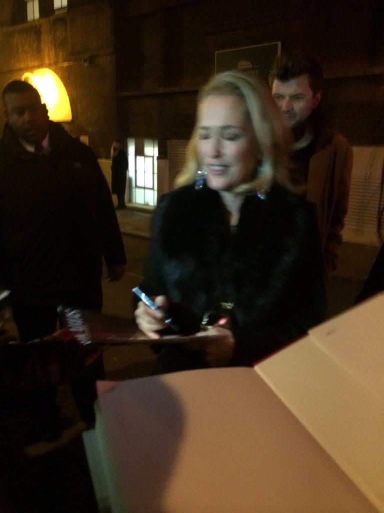Tashster's tweet photo. #QueenGilly #GillyBean = @GillianA. The Anderson is out here, in front of me-here! Sophster Edit© @Sophistication1. https://t.co/5uQ7g1GpXT