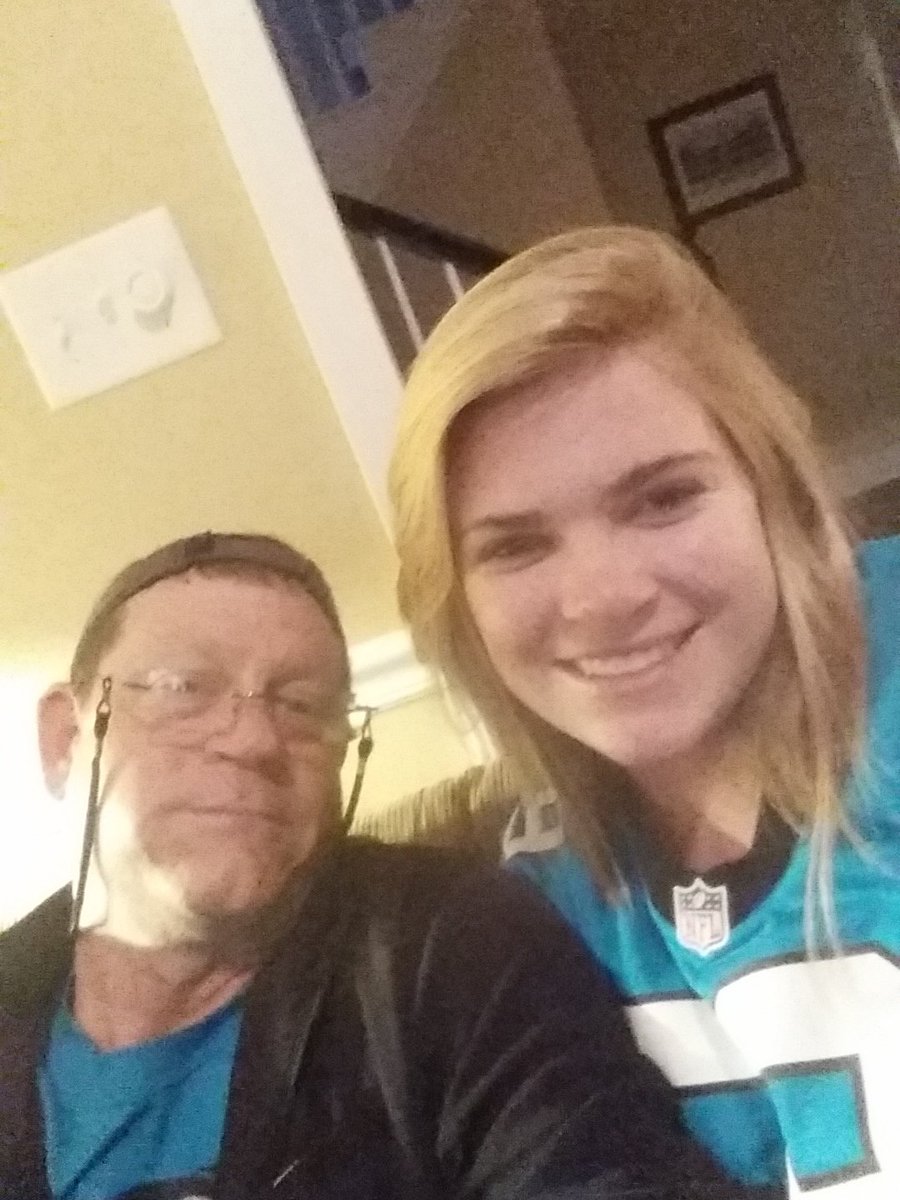 ChadTurner17's tweet photo. My girl is home for Thanksgiving! https://t.co/VRF8RsJWfK