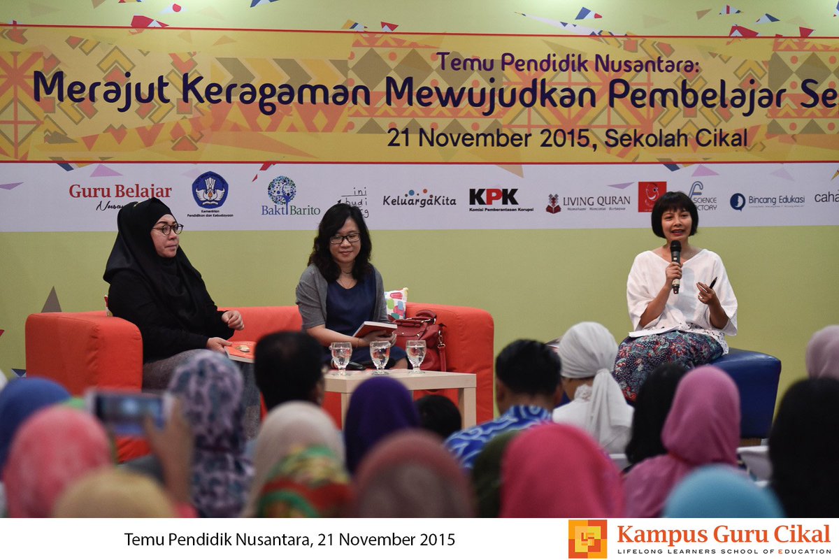 bukik's tweet photo. Belajar dr narasumber #TPN2015 @KampusGuruCikal: @mellygoeslow @clara_ng @roniyuzirman @lucywiryono. Seru! https://t.co/zt8s92oPsr
