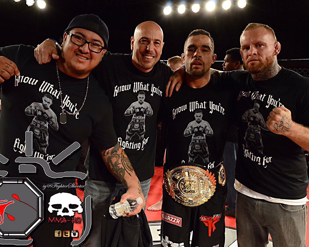 JustinBaesman's tweet photo. @GlobalKnockout great night with my corner @R3ALISTKIdDO @Ilovebamf @RickReger @LanasEggWhites #fightkore #mmagold https://t.co/t6wAQu63OX