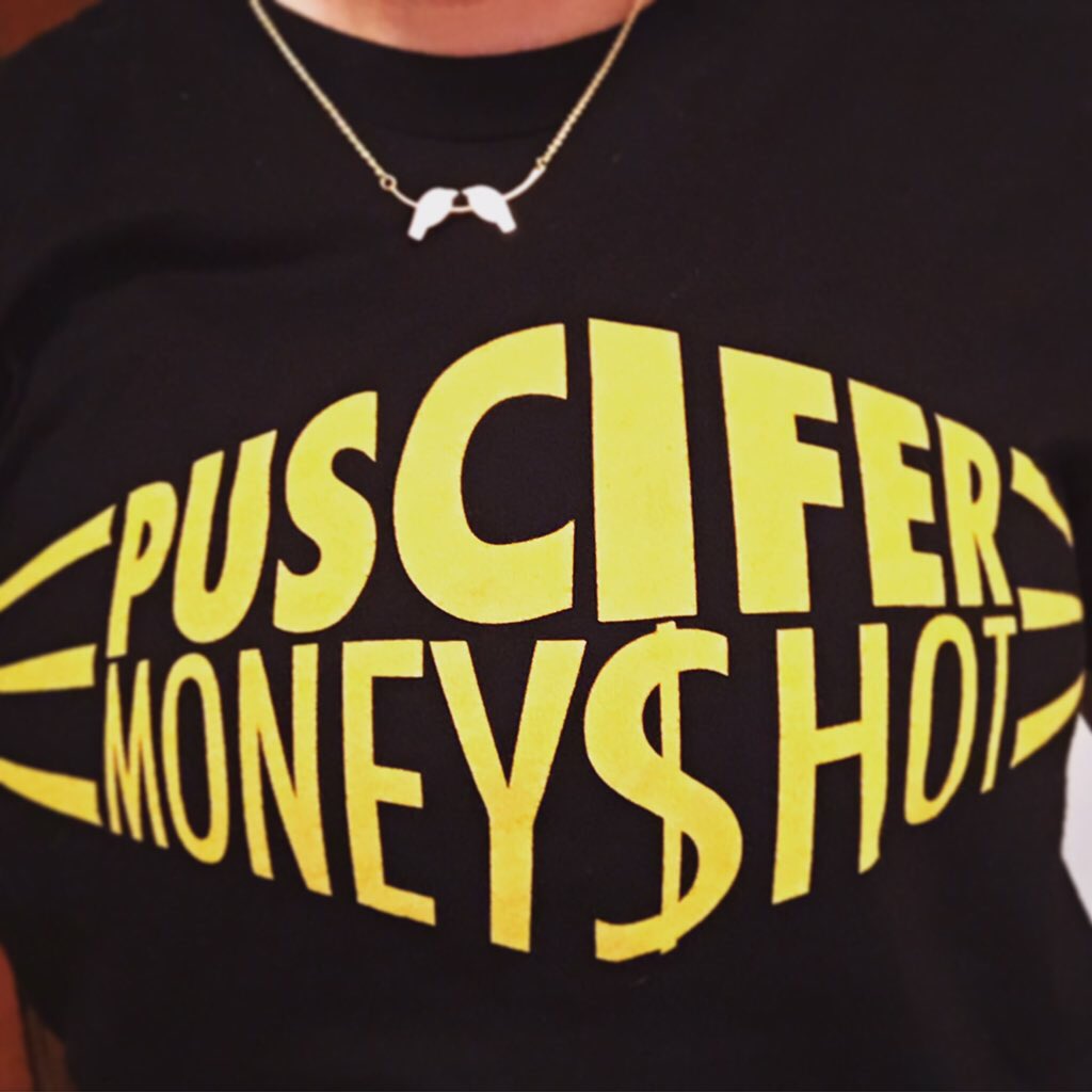 jenSikes's tweet photo. @puscifer @mjkeenan #MoneyShot on repeat...😜 #puscifer2015 https://t.co/yQ5kdm9EMx