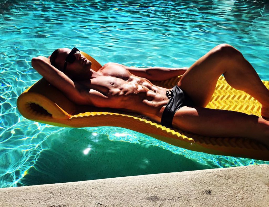 NickyNY722's tweet photo. If this man doesn't inspire you to be better idk what will.. @JasonWimberly #Wimberlean #JayWim #PureMotivation <3 https://t.co/c9PKf73j3a