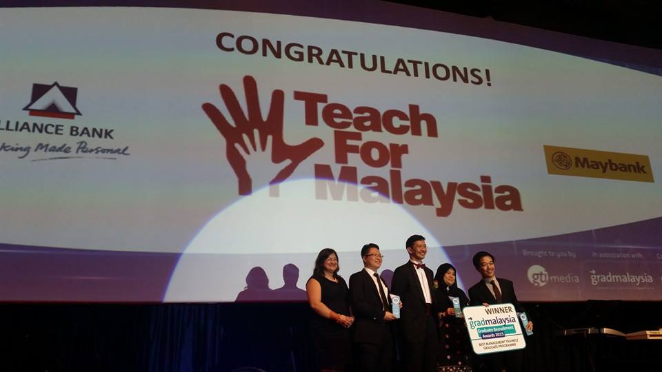 TeachForMsia's tweet photo. So happy to win Best Management Trainee/Graduate Prog at the Graduate Recruitment Awards! https://t.co/3VzSBwLnsz https://t.co/BBtDX6IX35