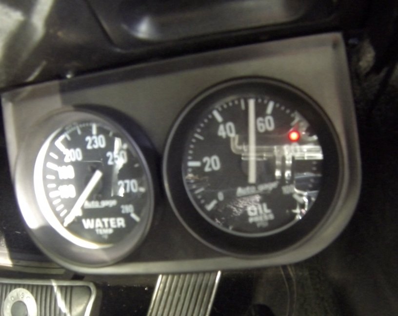 PrimerPodcast's tweet image. #Ford302 engine primed. Getting closer on #PrimerPodcast Nickel &amp;amp; Dime project.