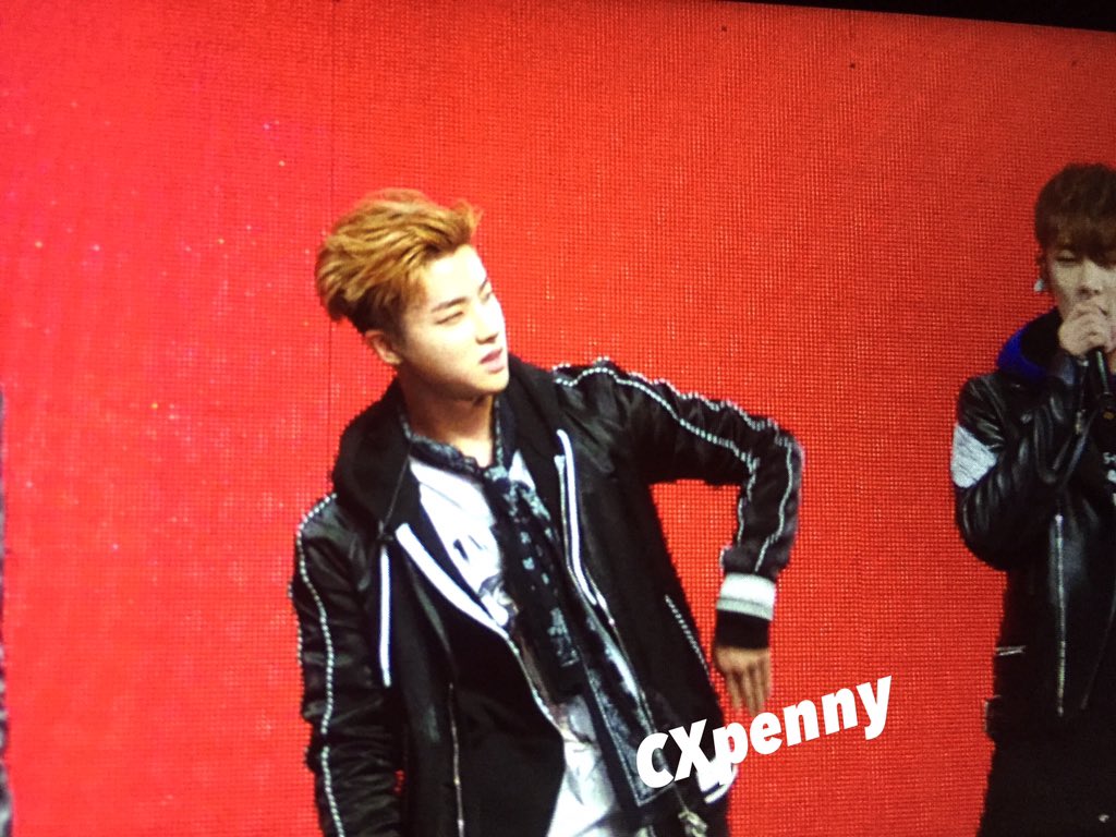 CXpenny_Hwan's tweet photo. 20151121 北京 #jinhwan https://t.co/5uTblmj1Nc
