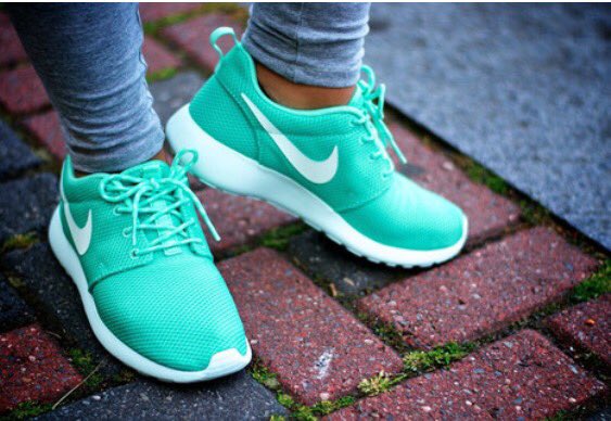 IonlyHearMoney's tweet photo. ❤️ (LIKE) if you like these roshes 

Use promo code "FASHION" and get this 10% off at https://t.co/ryerd2CH8O ‼️ https://t.co/7RXT4f3sGb