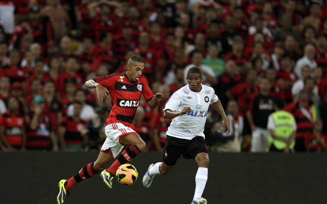 Eu era feliz e não sabia.