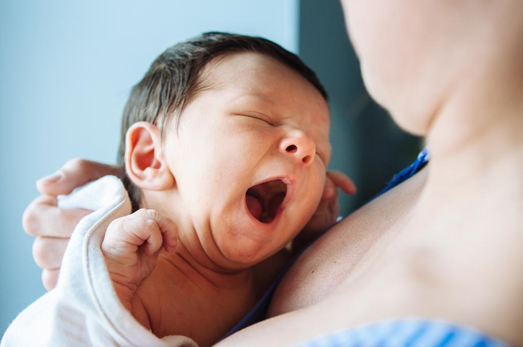 thebump's tweet photo. It's okay to cry + 11 other tips for surviving baby's first weeks home https://t.co/T47JEEgohL https://t.co/rbxzaloNBX