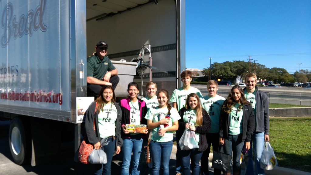 MedinaValleyFCA's tweet photo. FCA leaders having a great day donating canned goods to SA families in need and met the Newsboys and Hawk Nelson!! https://t.co/fX7ptwTs00