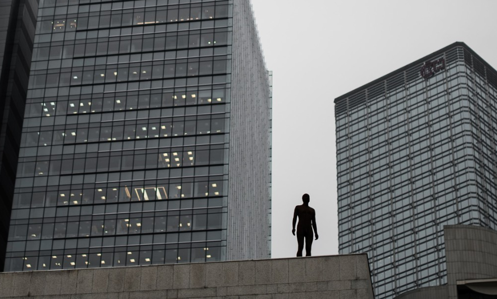 Hong Kong’s rooftops have been invaded by a number of mysterious statues: cnn.it/1PUupdf