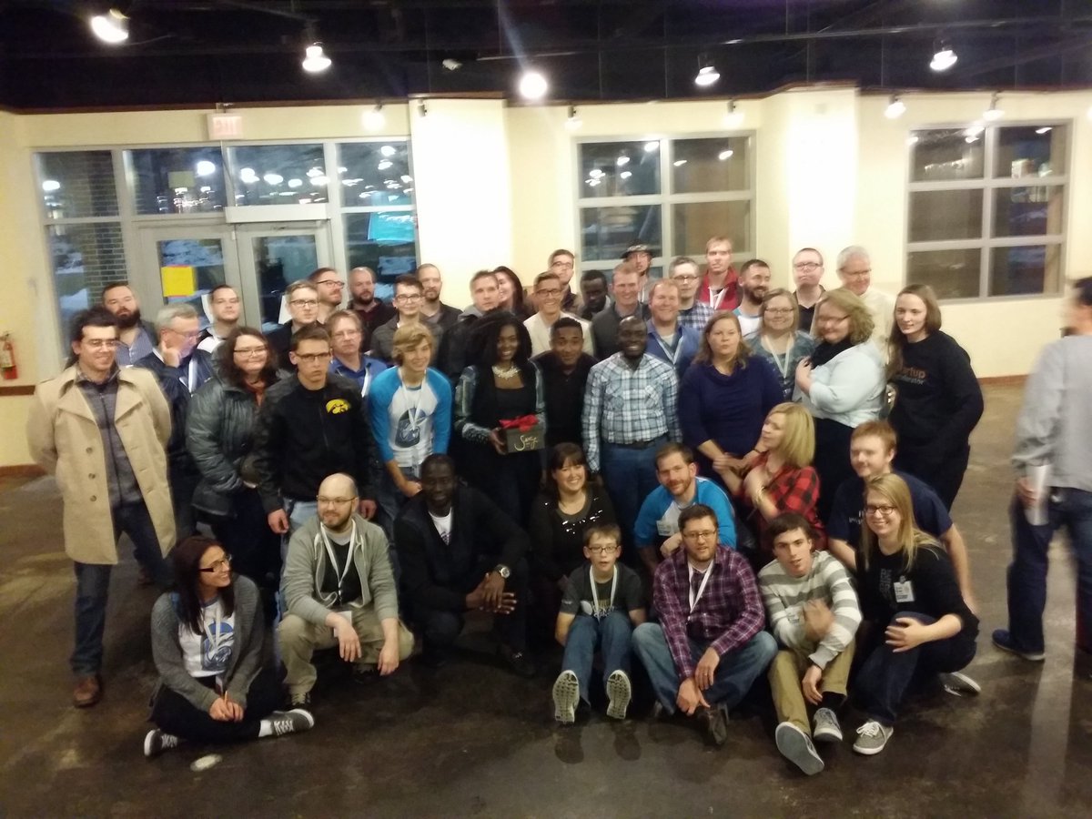 faraz_shah's tweet photo. Startup Weekend Class of 2015! #SWCR15 https://t.co/nvJIiFL27V