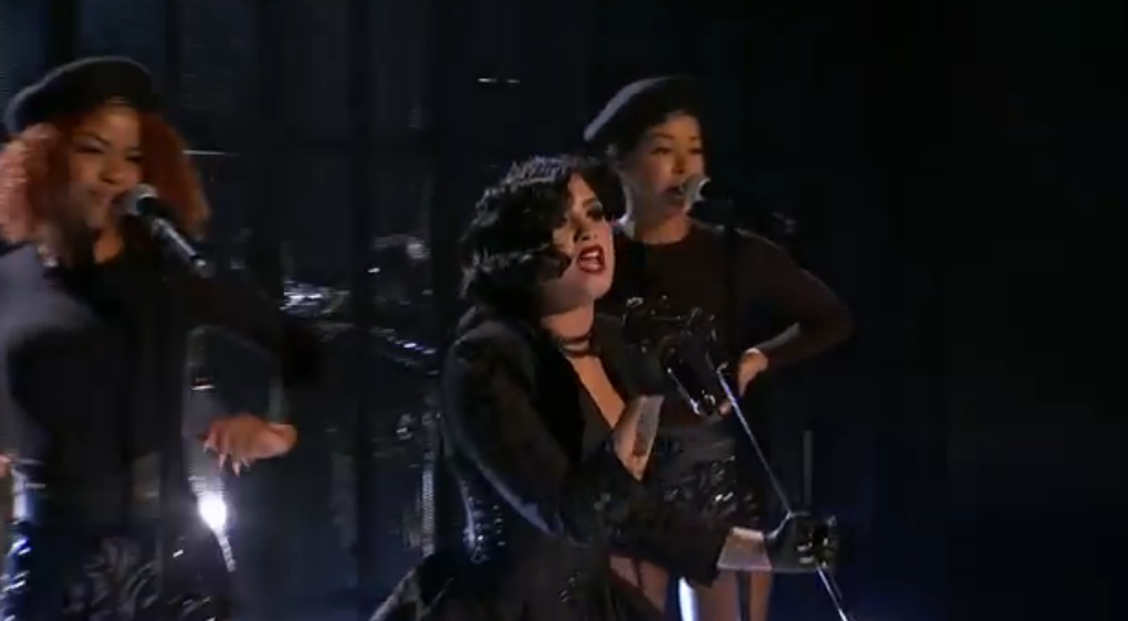 AMAs's tweet photo. I'm ✨CONFIDENT✨ that I won't ever recover from this performance. 👏 Slay girl, SLAY! #DemiOnAMAs https://t.co/j2Scv4HhVA