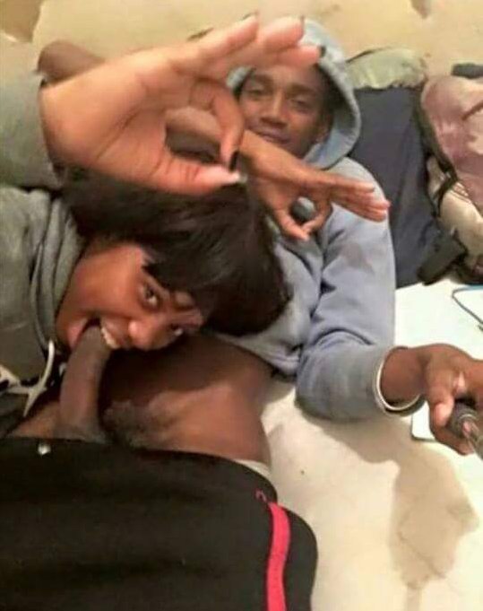 Prettylilbrown_'s tweet photo. Gang on this bitchhhh #ShesTurnt https://t.co/zZ0bTXiHDR