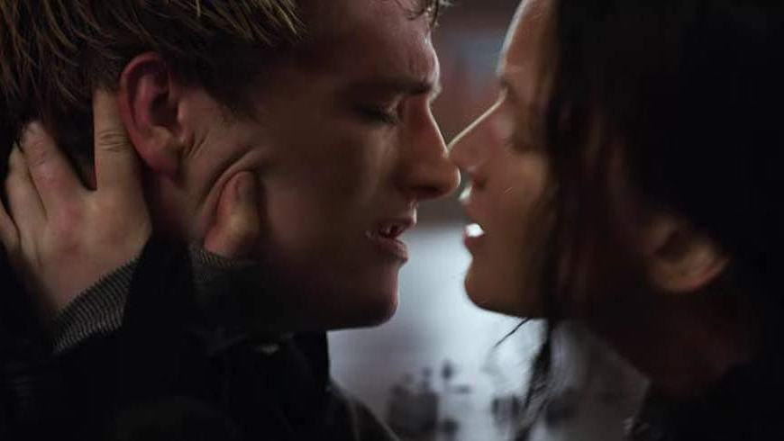cinemacao's tweet photo. Passando aqui pra dar um beijo de boa noite. #mockingjay #thehungergames #hungergames #jogosvorazes #mockingjaypart⦠https://t.co/8rqCAfP8BJ