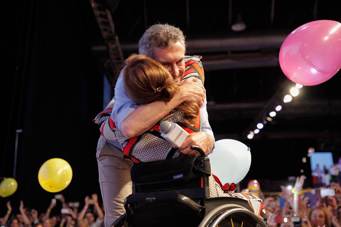 Nos dimos cuenta, después de una noche larga, que es verdad que podemos cambiar la historia, lo hicimos. #Cambiamos