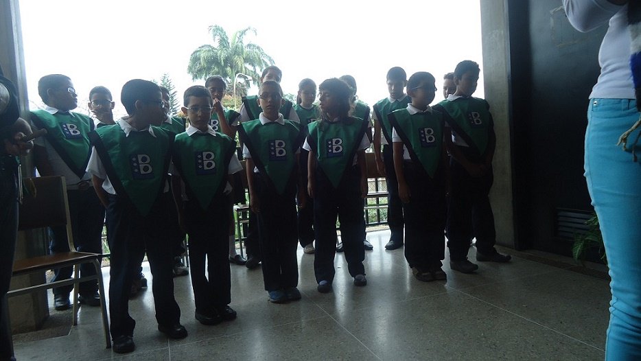 ModBrailleLara's tweet image. FELICIDADES EN EL DÍA DEL MÚSICO
CONCIERTO DE CORO INFANTIL EN UNIVERSIDAD SIMÓN RODRÍGUEZ