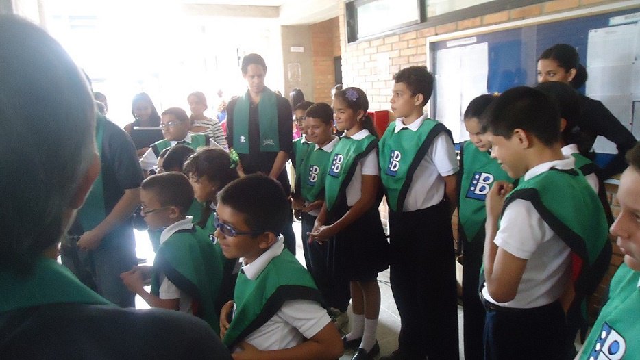 ModBrailleLara's tweet image. FELICIDADES EN EL DÍA DEL MÚSICO
CONCIERTO DE CORO INFANTIL EN UNIVERSIDAD SIMÓN RODRÍGUEZ