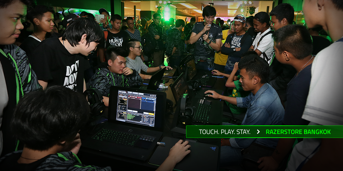 Razer's tweet photo. Take a video tour of our largest RazerStore yet - #RazerStoreTH Bangkok: https://t.co/X0IkXJXCY8 https://t.co/LNviQMmSwq